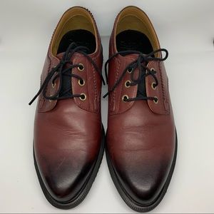 Dr. Martens | size 9 | oxford shoes brown to black tip ombre color